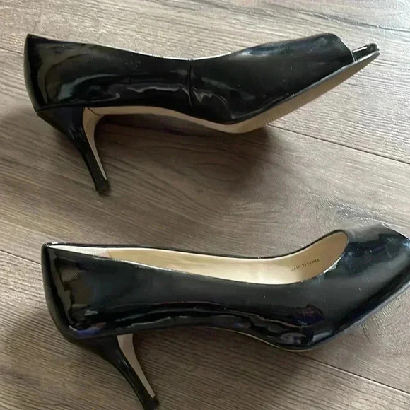EllenTracy Womens 8M Vanna Pump Heels Slip On Black Patent  Leather Peep Toe - Picture 4 of 6